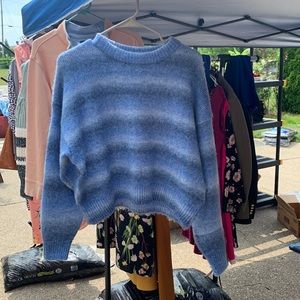 Blue h&m sweater, size M